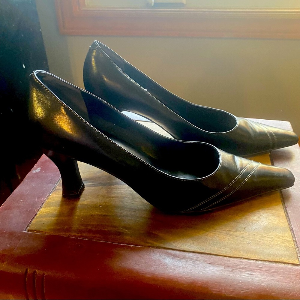 Black High Heels size 9